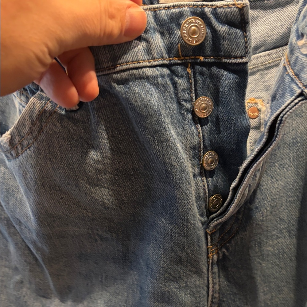 We the Free Relaxed Wide-Leg Jeans in Light Wash Blue - Picture 7 of 11